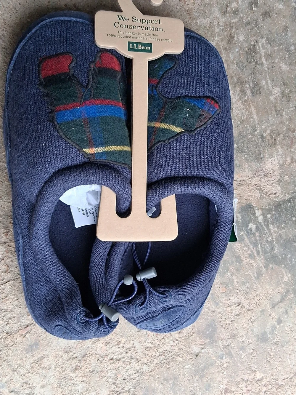 NWT L.L. Bean Navy Kids Sweater Fleece Slippers with Plaid Bear Applique Sz. 5-6